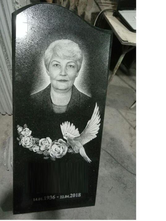 Памятник гранитный резной №2, Мастерская Мозаика