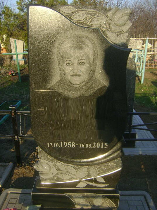 Памятник гранитный резной №7, Мастерская Мозаика