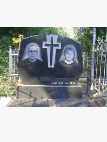 Памятник гранитный двойной №6