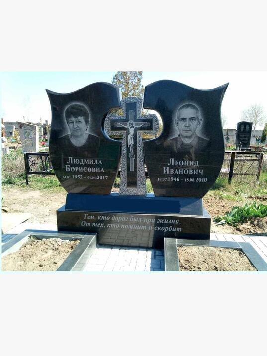 Пам'ятник гранітний подвійний №8, Мастерская Мозаика