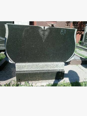 Памятник гранитный двойной №10