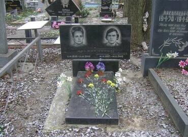 Пам'ятник гранітний подвійний №1